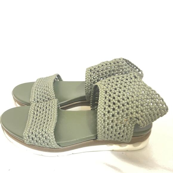 NEW SALVATORE FERRAGAMO Green Edam Braided Sandals - Picture 9 of 9